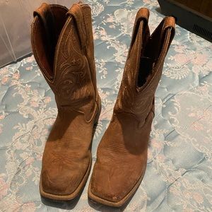 Square toe cowgirl boots